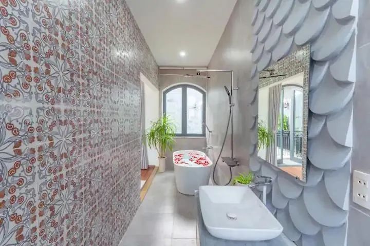 Villa Gr Gan Trung Tam Da Nang